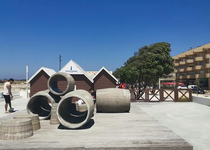 Casa La Grenadine بيت للعطل